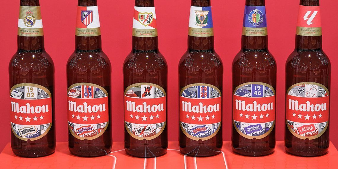 Mahou lanza una edición especial para homenajear el fútbol madrileño
