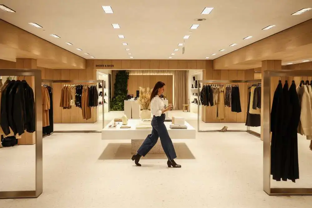 Inditex rebasa máximos históricos aupada por los analistas y alcanza los 155.000 millones de valor en bolsa