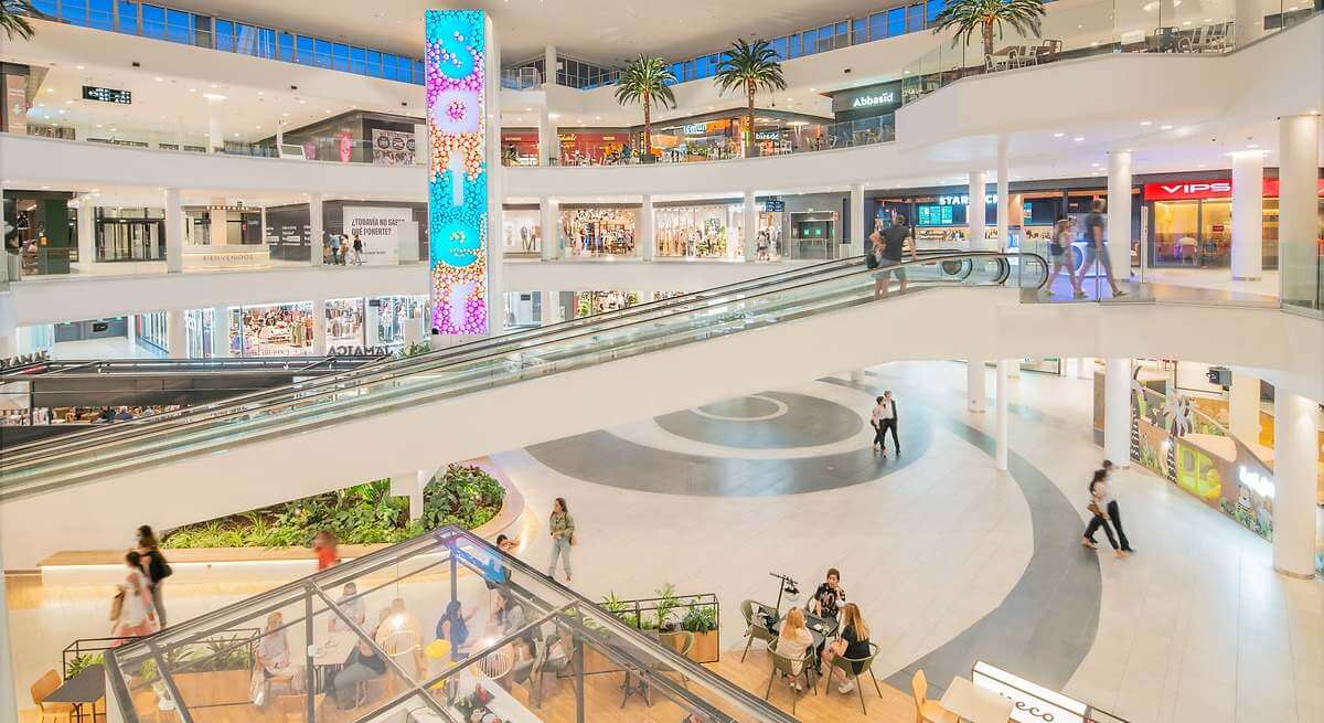 Los centros comerciales españoles atraen 958 millones de inversión e incrementan ventas un 5%