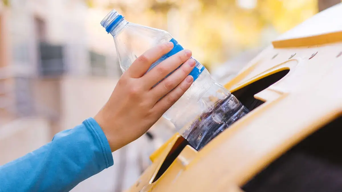 España es el décimo país de la UE en reciclaje de plástico con un 41,2%