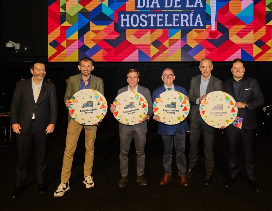 Makro rinde homenaje a los hosteleros en el Día de la Hostelería