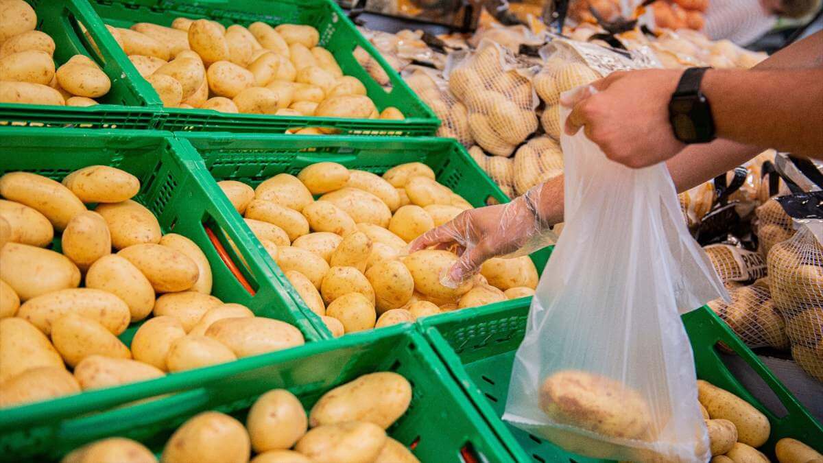 El Gobierno prepara una ley de consumo sostenible contra el ‘ecoblanqueo’ de los productos