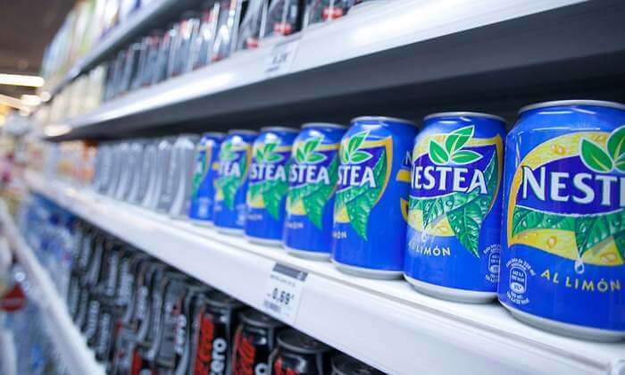 Nestlé ultima con Damm un acuerdo para producir y distribuir Nestea en España