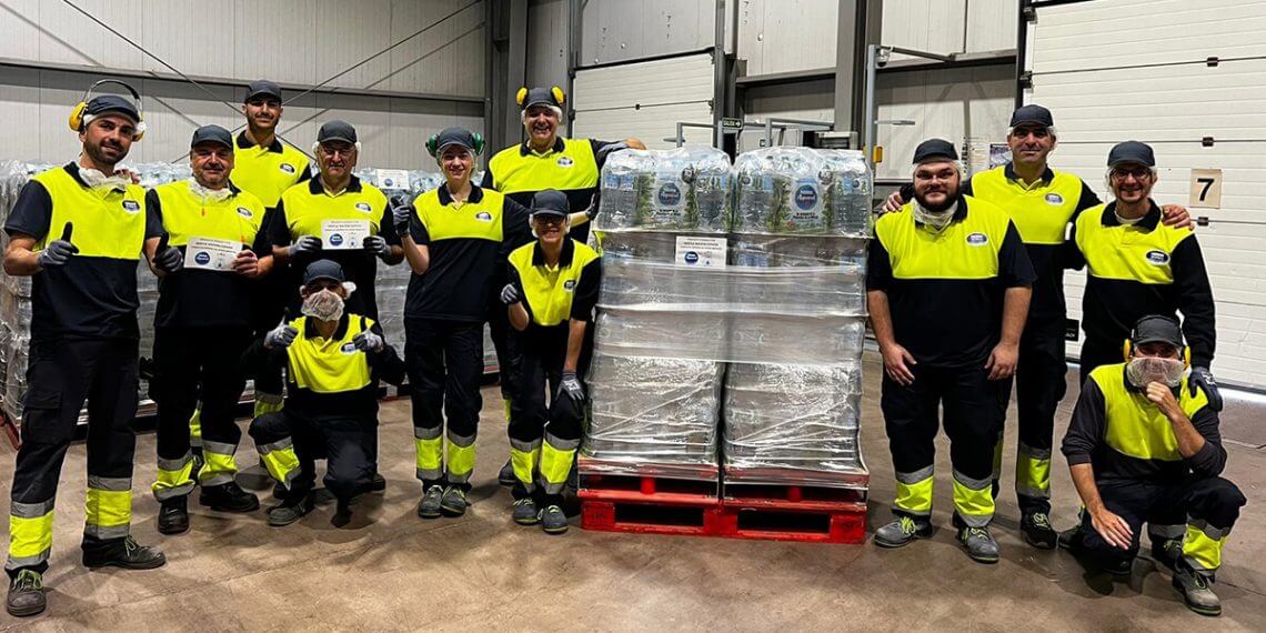 Nestlé y sus trabajadores se vuelcan con los damnificados por la DANA