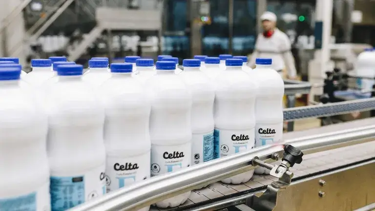Leche Celta cumple 35 años ampliando su oferta de productos y con un alza del 14 % en ventas