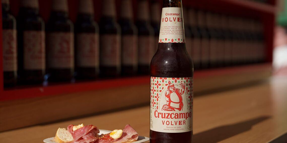 Cruzcampo Volver, una nueva cerveza con fines sociales