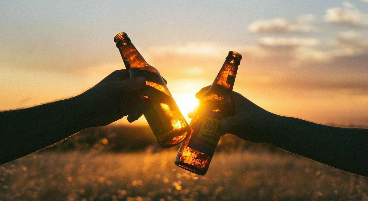 La ‘crisis de la birra’: los precios congelan el consumo global de alcohol y llega una generación ‘abstemia’