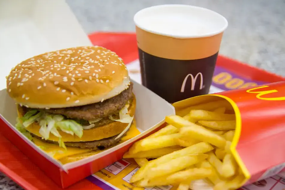 McDonald’s quiere reducir el impacto climático de sus hamburguesas