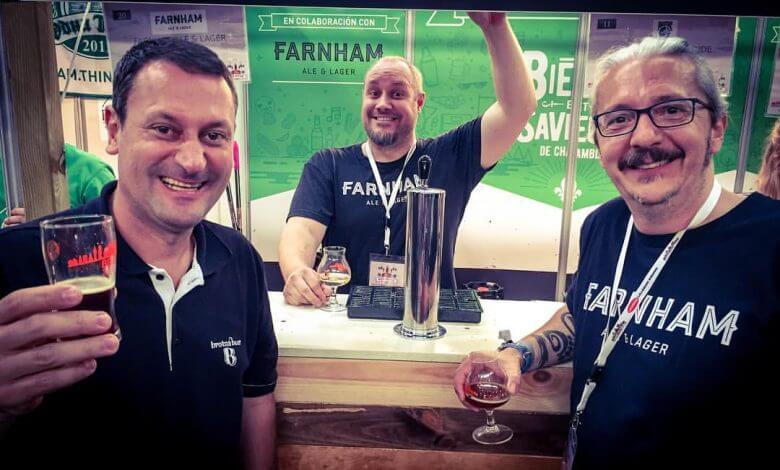 La Axarca viaja a Brasil para elaborar junto a Brotas Beer su primera versión internacional