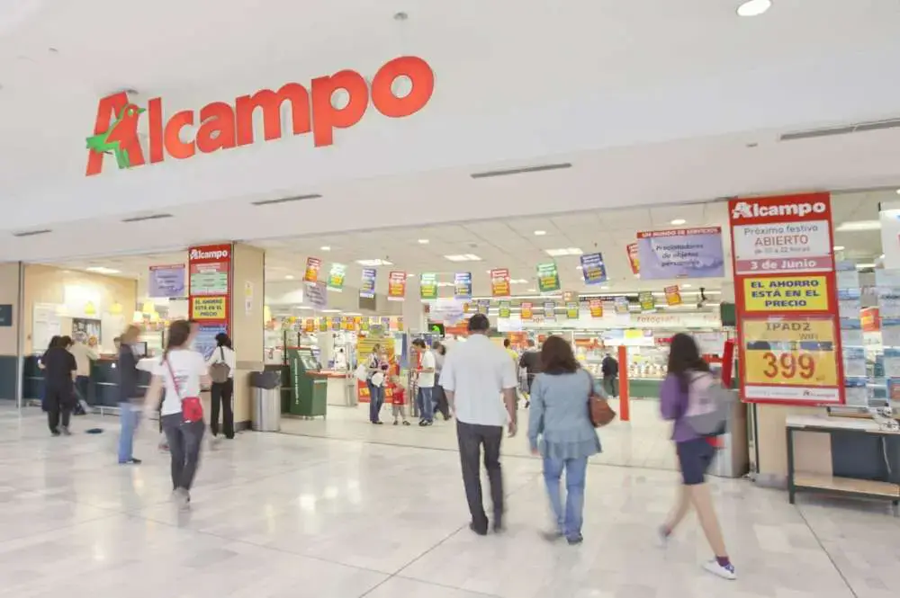 El imperio de los dueños de Alcampo: más de 30.000 millones de euros de fortuna