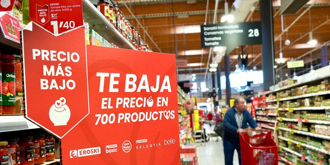 Eroski destinará otros 71 millones en 2025 a bajadas de precio para ayudar al ahorro de las familias