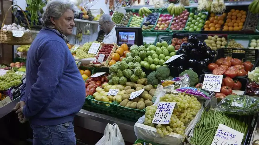 El comercio minorista modera en febrero el avance de sus ventas al 0,8% y suma ocho meses de alzas