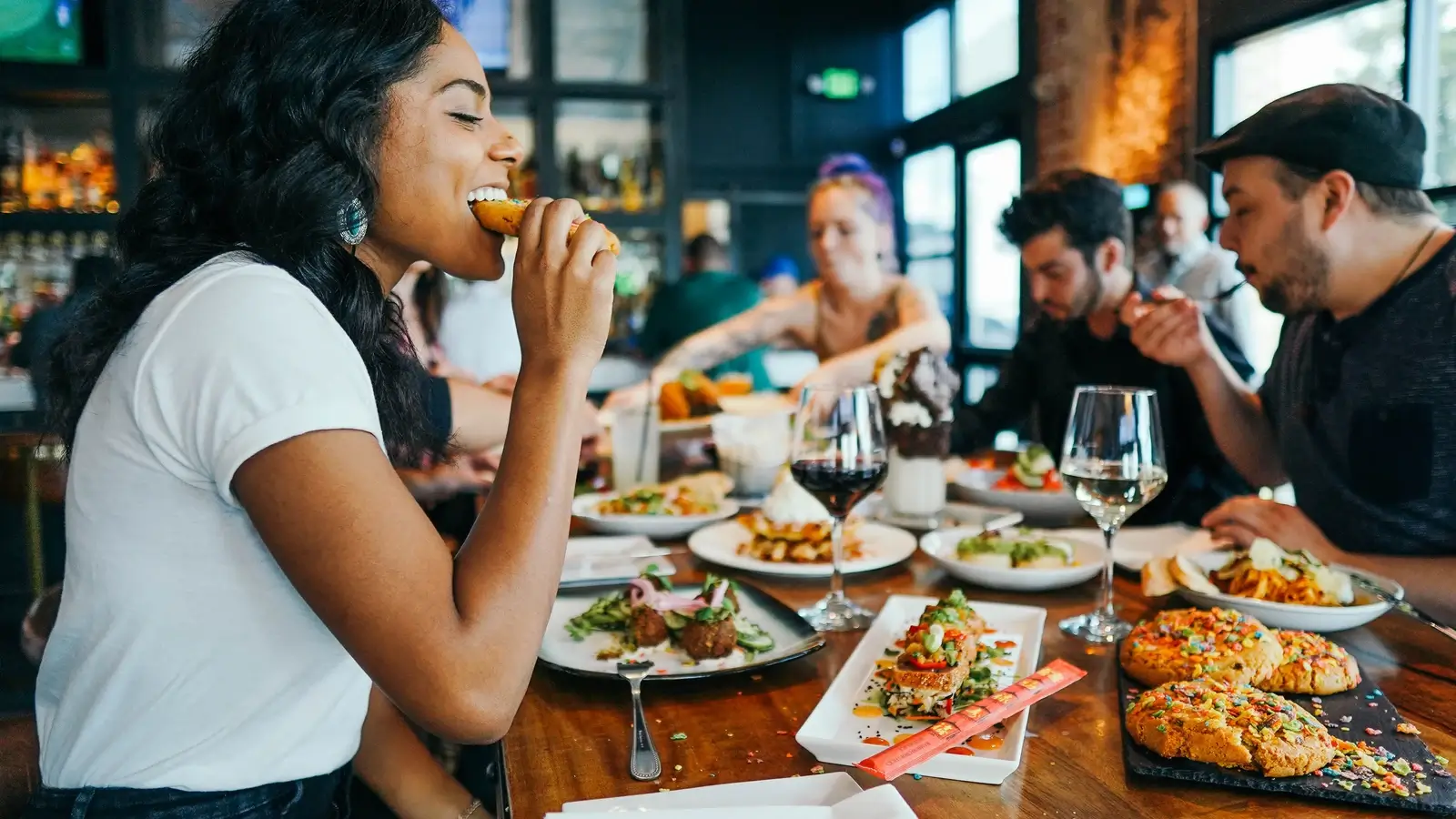 La ‘red flag’ de la carta de los restaurantes: si ves esto mejor no te quedes a comer ahí