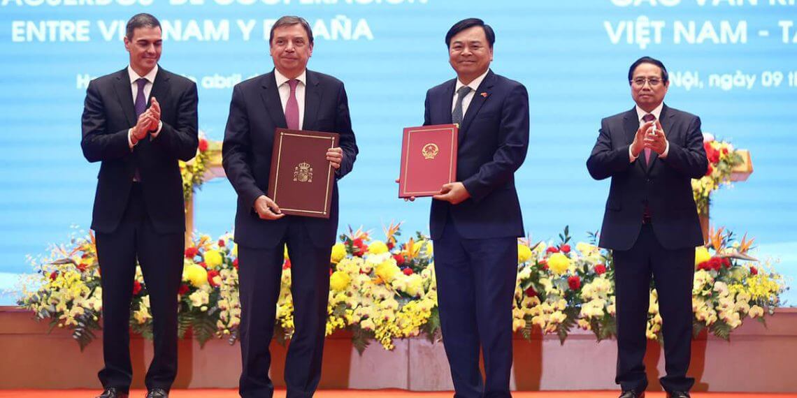 España y Vietnam firman un acuerdo en materia de calidad y seguridad alimentaria
