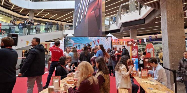Lactalis España crea un nuevo formato de feria que impulsa las relaciones con clientes de la gran distribución