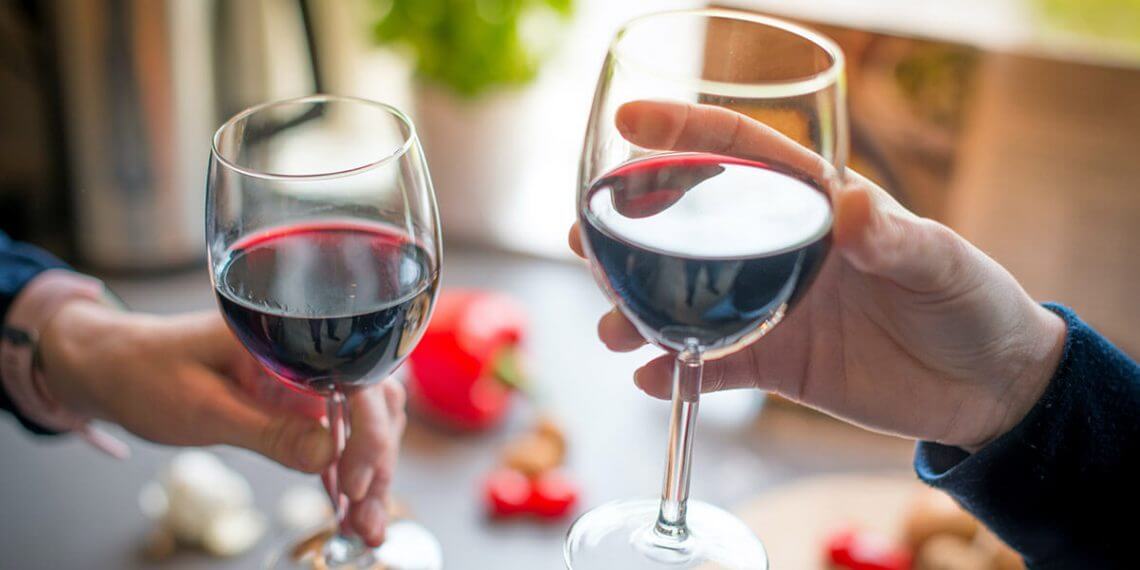 El consumo mundial de vino se redujo un 3,3% en 2024 y registra la cifra más baja desde 1961