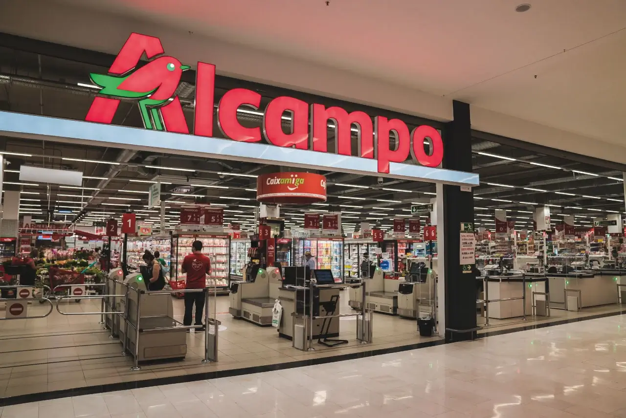 Las tarjetas fidelidad de Alcampo y Eroski no son suficientes para vender más