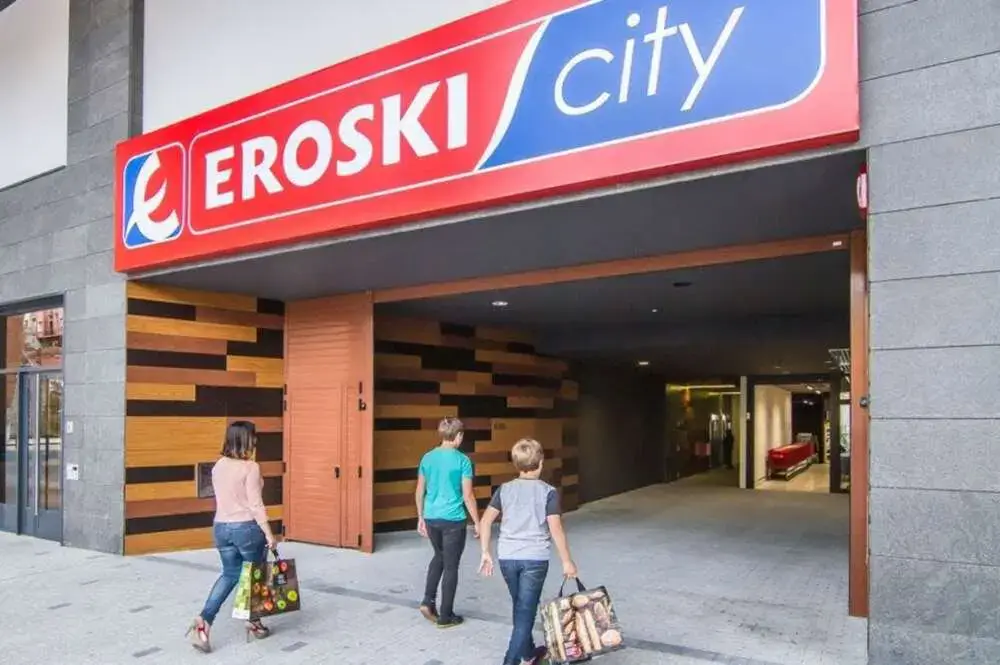 Eroski lanza una nueva inversión de más de 71 millones de euros en sus supermercados