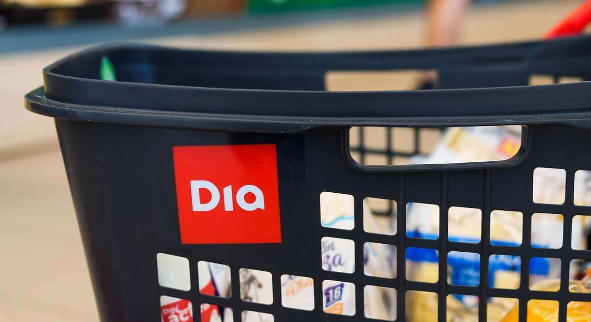 Dia sustituye a su presidente y reduce capital en 290 millones para compensar sus pérdidas