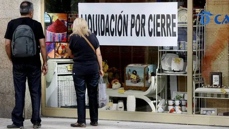 El precio de los locales asfixia al pequeño comercio: cada día cierran 28 de media