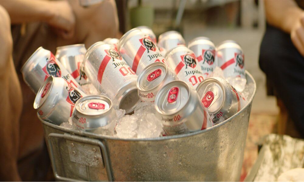 La cervecera AB InBev (Budweiser, Stella Artois, Corona o Jupiter) ganó 2.148 millones de dólares en el primer trimestre, un 42% más