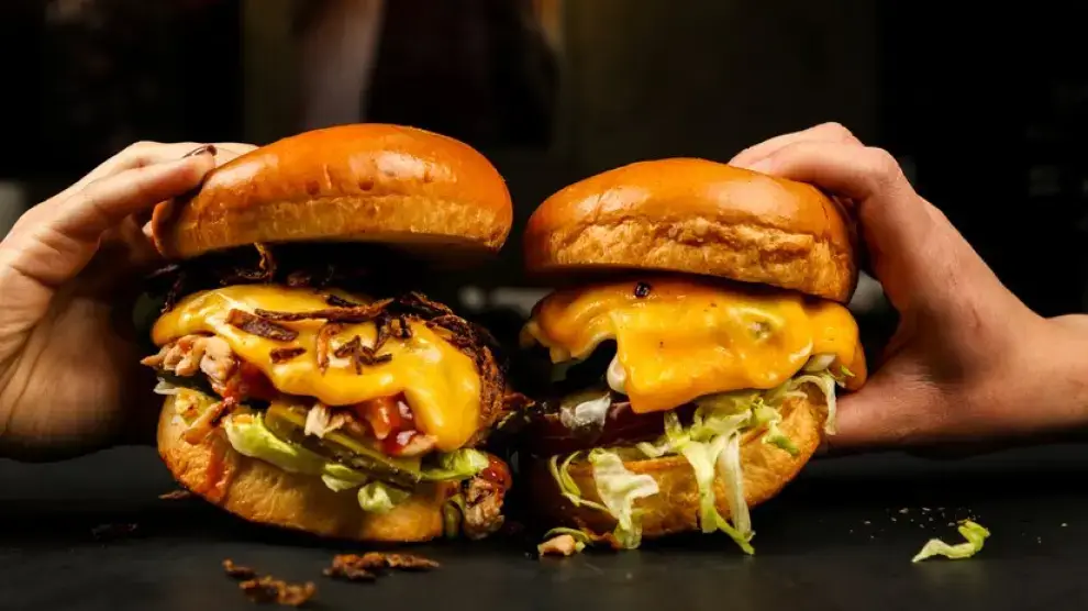 ¿Fin de la ‘edad de oro’ de la hamburguesa en España? La sobreoferta y cambios nutricionales amenazan su trono