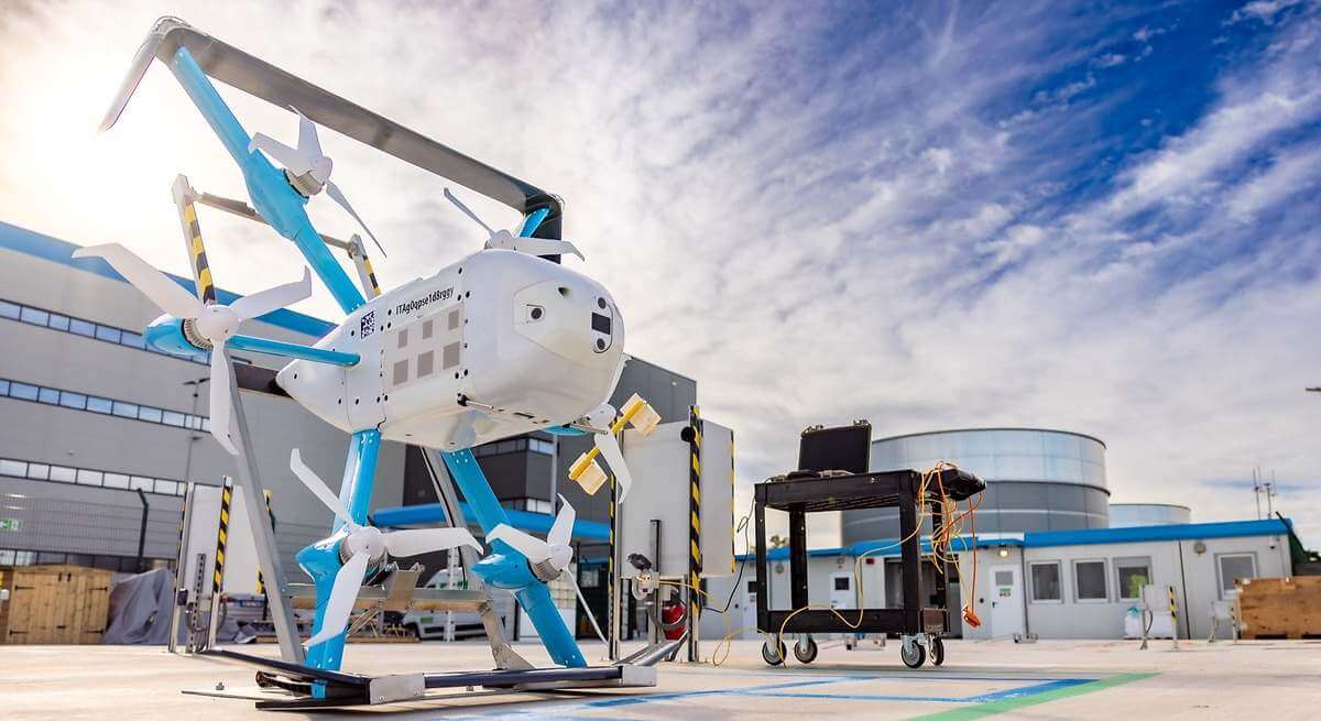 La guerra de los cielos estalla en EEUU: Amazon y Walmart pugnan por las entregas a domicilio con drones