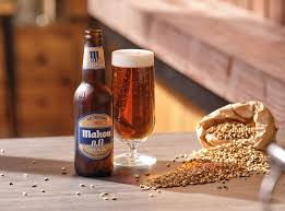 Las propuestas ‘sin’ de Mahou o Heineken no bastan y los jóvenes hunden el consumo de cerveza