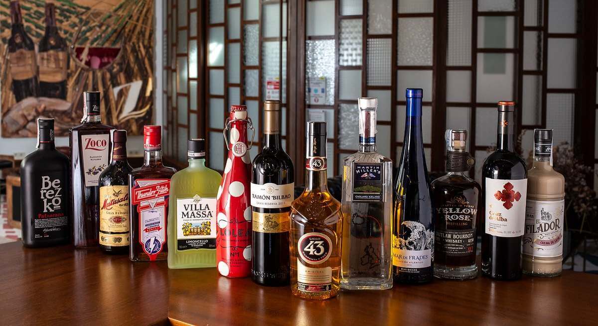 Los dueños de Ramón Bilbao y Licor 43 ganan casi 20 millones pese a vender un 3% menos
