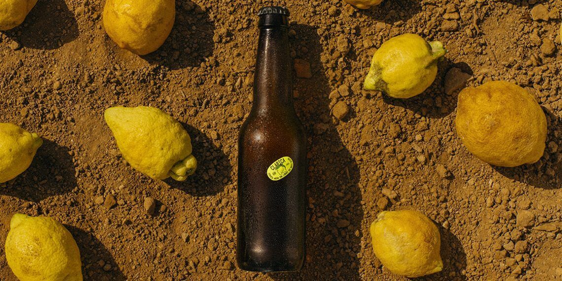 Clarica, la nueva cerveza hecha con limones que nadie quería