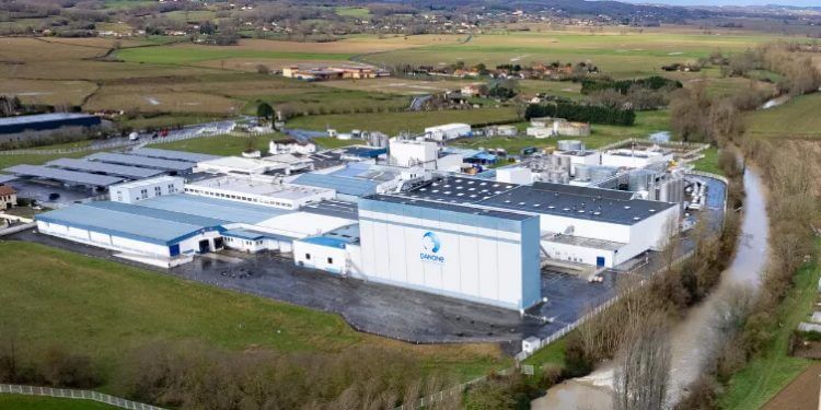 Danone reduce ligeramente su facturación en la primera mitad del año