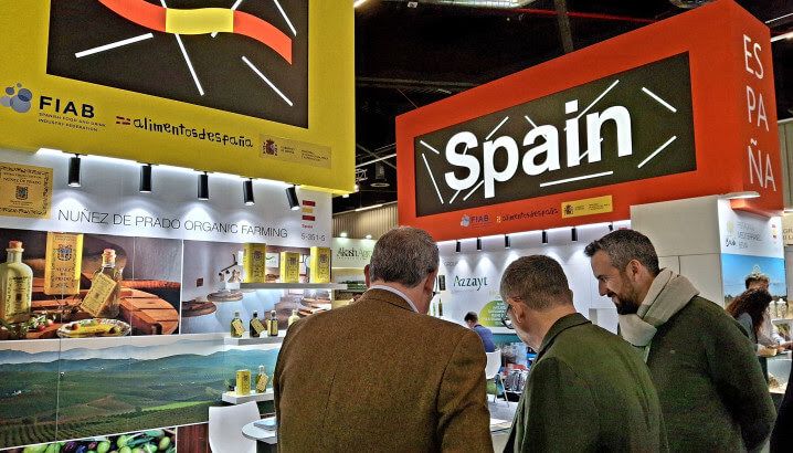 El MAPA y Fiab refuerzan su colaboración para impulsar la internacionalización del sector alimentario español