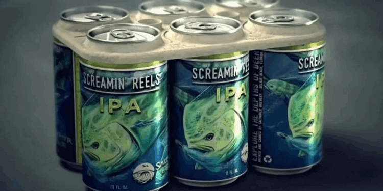 La cervecera Saltwater Brewery crea un “anillos comestibles” para sus six-pack