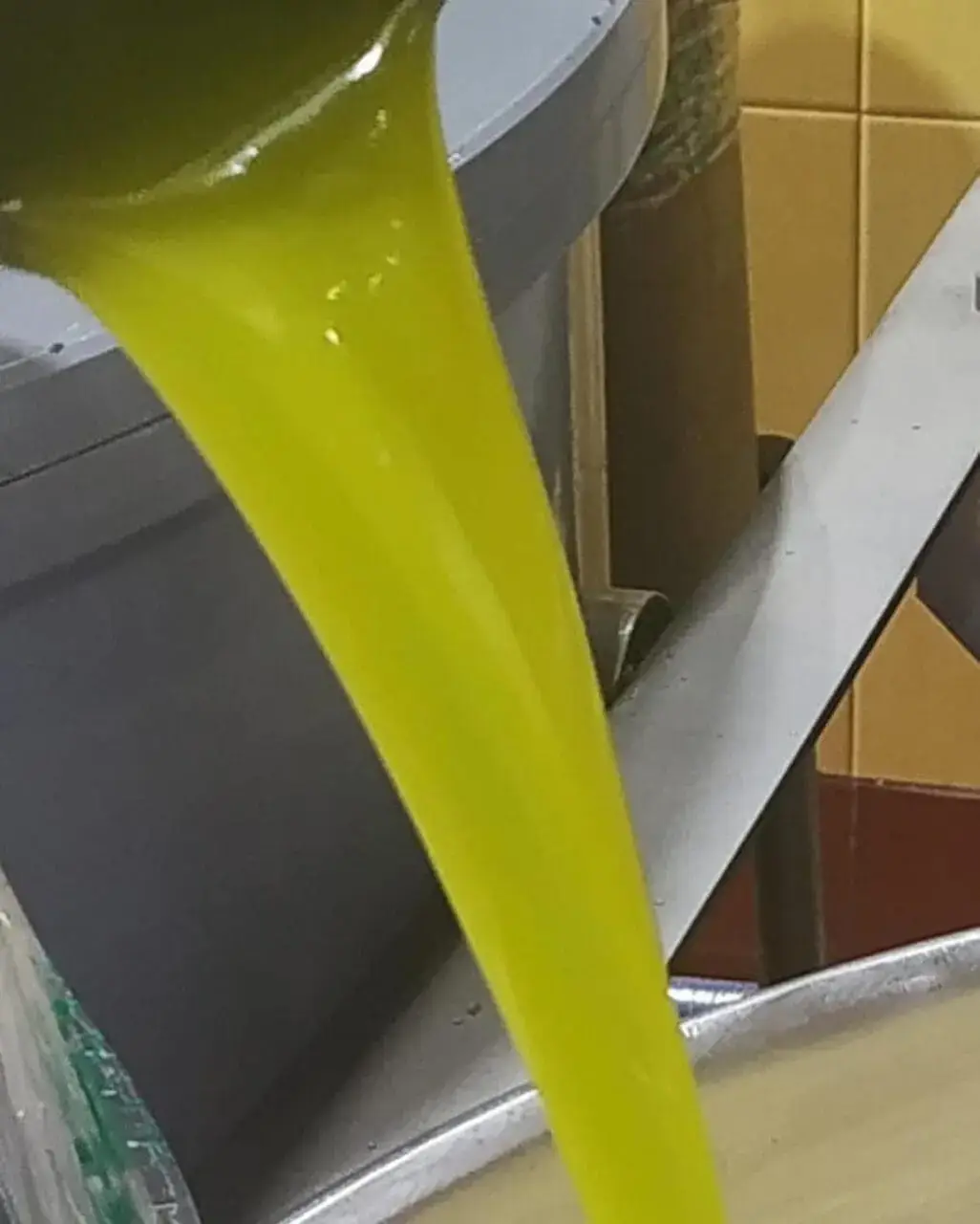 Continúa el repunte del precio del virgen extra y del lampante y ligera bajada del virgen esta semana en el mercado de origen