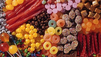 Consumo anuncia que regulará la publicidad de alimentos insanos para combatir la obesidad infantil