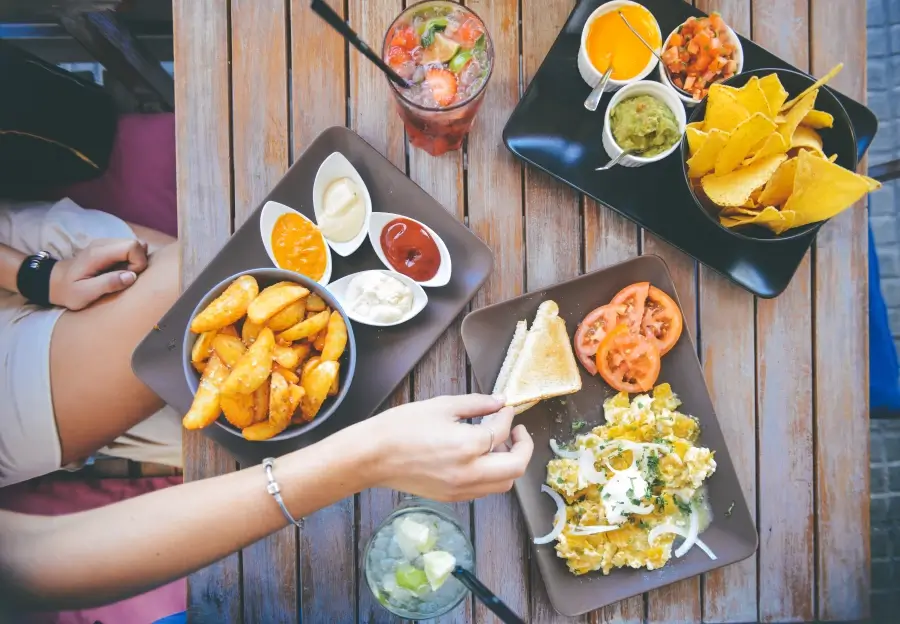 Cada restaurante pierde hasta 600 euros al mes por comida no aprovechada