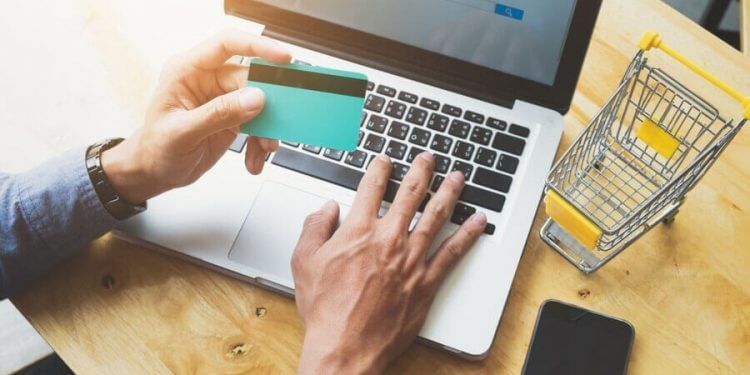 Casi la mitad de los compradores ha elevado sus exigencias en las compras online