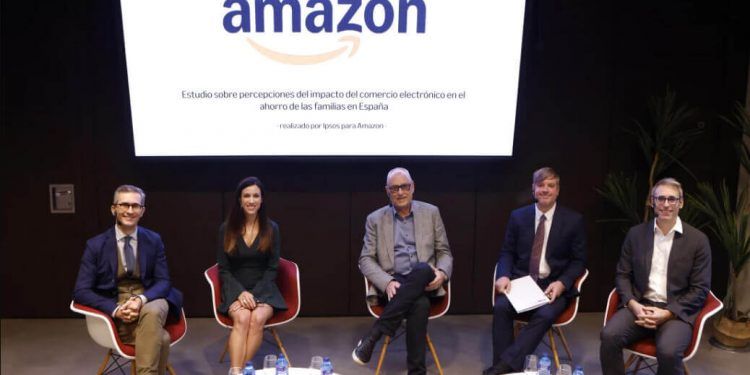 La mayoría de los consumidores consideran que las tiendas online ayudan más a ahorrar
