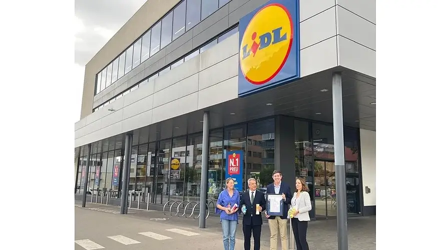 Lidl transforma sus residuos plásticos en bolsas de basura bajo un modelo de economía circular