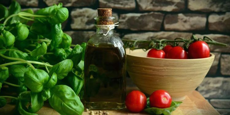 Las salidas de aceite de oliva al mercado en septiembre ascendieron a 125.719,7 toneladas