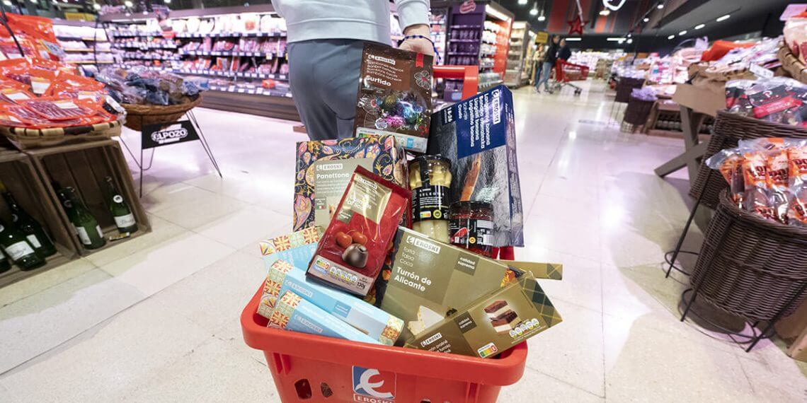 Eroski invertirá 44 millones en Navidad para ayudar al ahorro de los hogares, cuyo gasto en alimentación sube un 30%