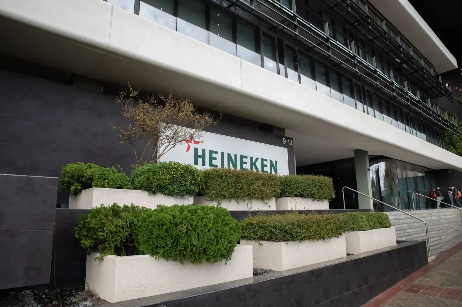 Heineken aplicará precios por debajo del IPC para reactivar el consumo y recuperar volumen