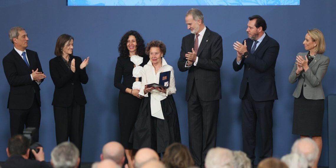 María Teresa Rodríguez (Galletas Gullón) recibe el IX Premio Reino de España a la Trayectoria Empresarial