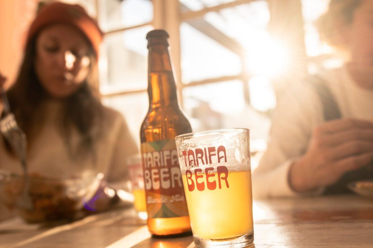 Tarifabeer, una cerveza 100% tarifeña que representa «una forma de vivir»