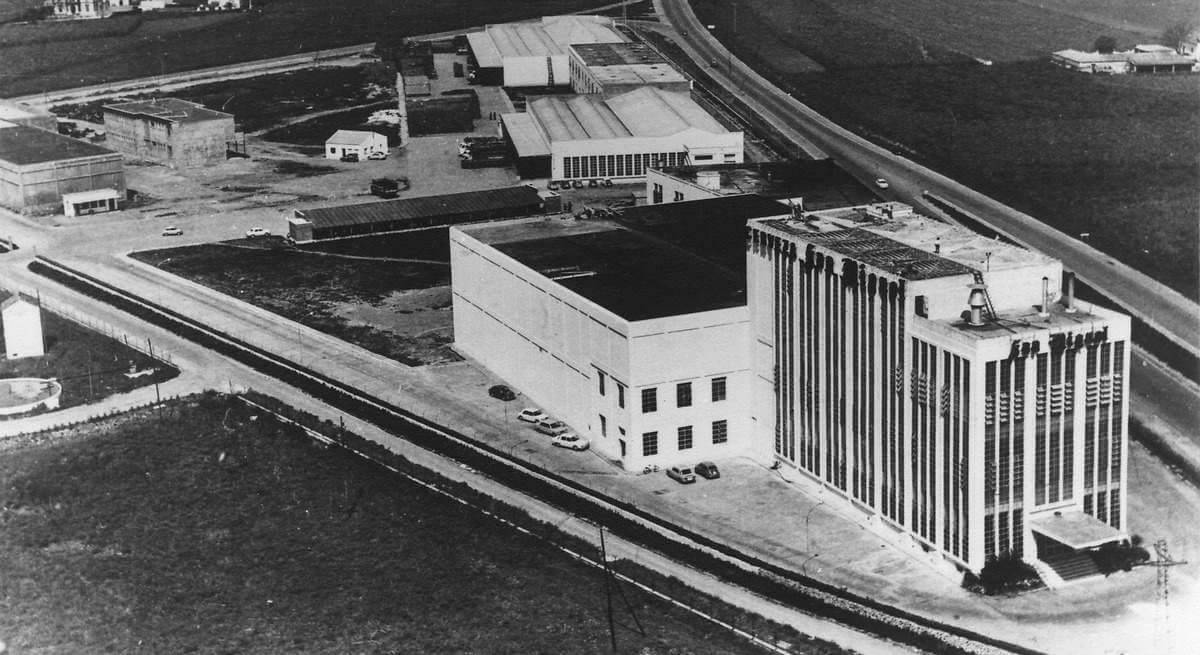 San Miguel y Málaga, 60 años creciendo juntas: industria, empleo y cinco millones de litros de cerveza a la semana