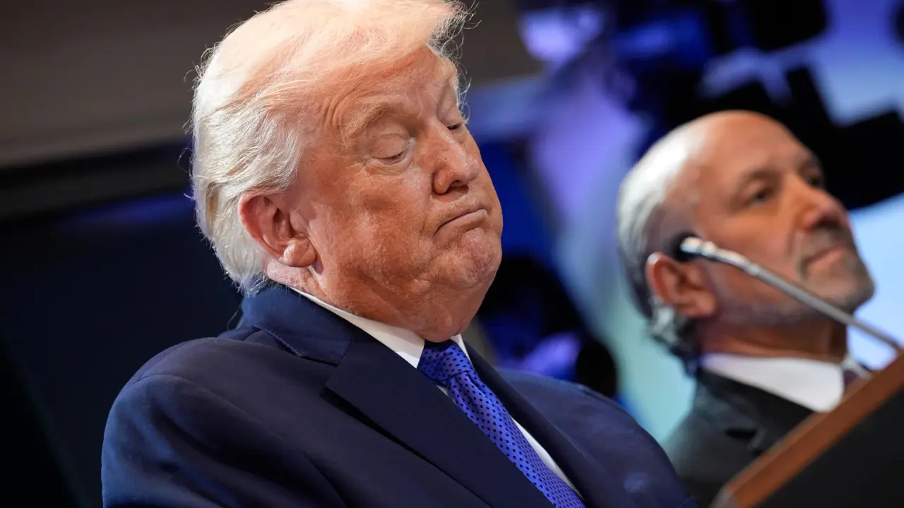Trump anuncia ahora un arancel global del 15% para sortear el varapalo del Supremo a su política comercial