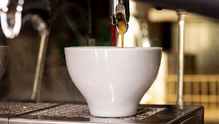 ¿Por qué se abren tantas cafeterías? Los fondos de inversión siguen apostando por la restauración, pese a cambios de hábitos y menor demanda