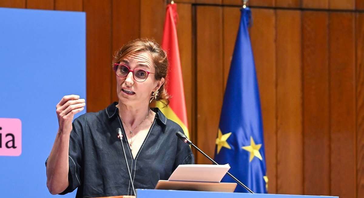 Oficial y confirmado | El Gobierno prohibirá por primera vez los ultraprocesados y las bebidas azucaradas en todos los colegios