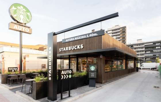Starbucks apuesta por el formato ‘drive thru’ en sus dos nuevas aperturas en Madrid 