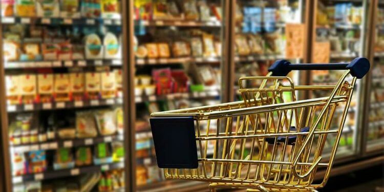 Los supermercados absorben ya 90 millones de sobrecoste en energía pero siguen conteniendo la inflación de los alimentos